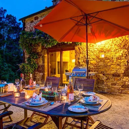 L'estrade Sleeps 5 Pool Wifi 别墅 Montcléra